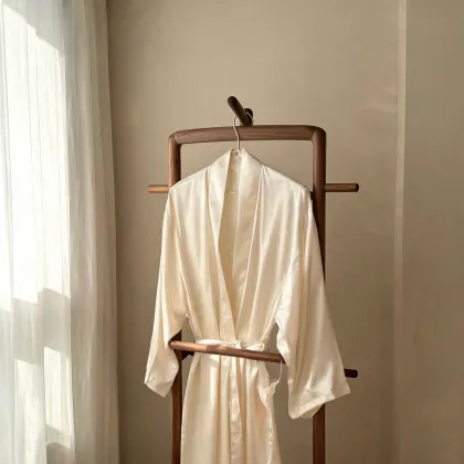 Pure mulberry silk robe